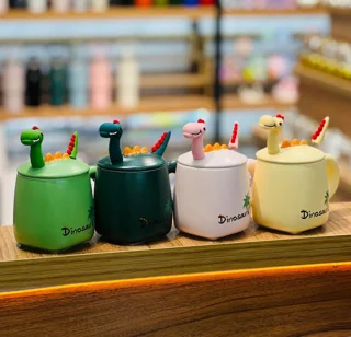 ماگ دایناسور عروسکی